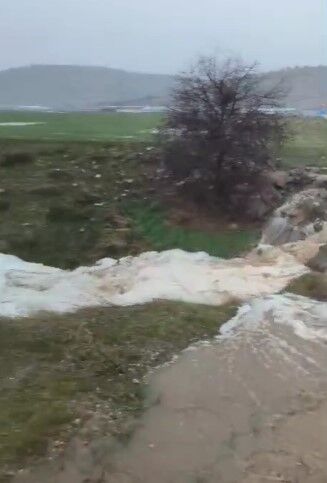 Boztepe’de Sağanak Yağış Sele Dönüştü (4)
