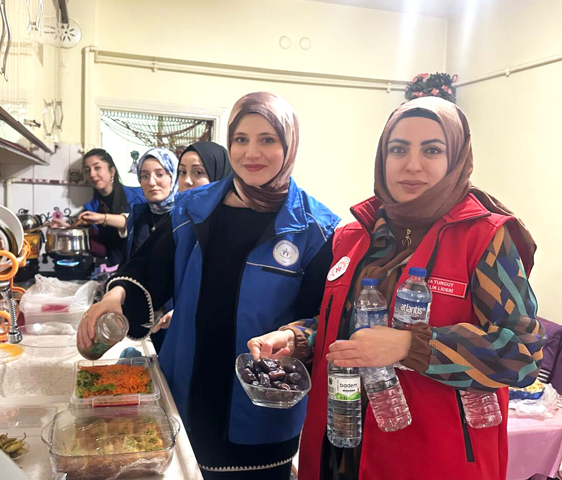 Çakmakçı, Şehit Ailesinin Hanesine Konuk Oldu (5)