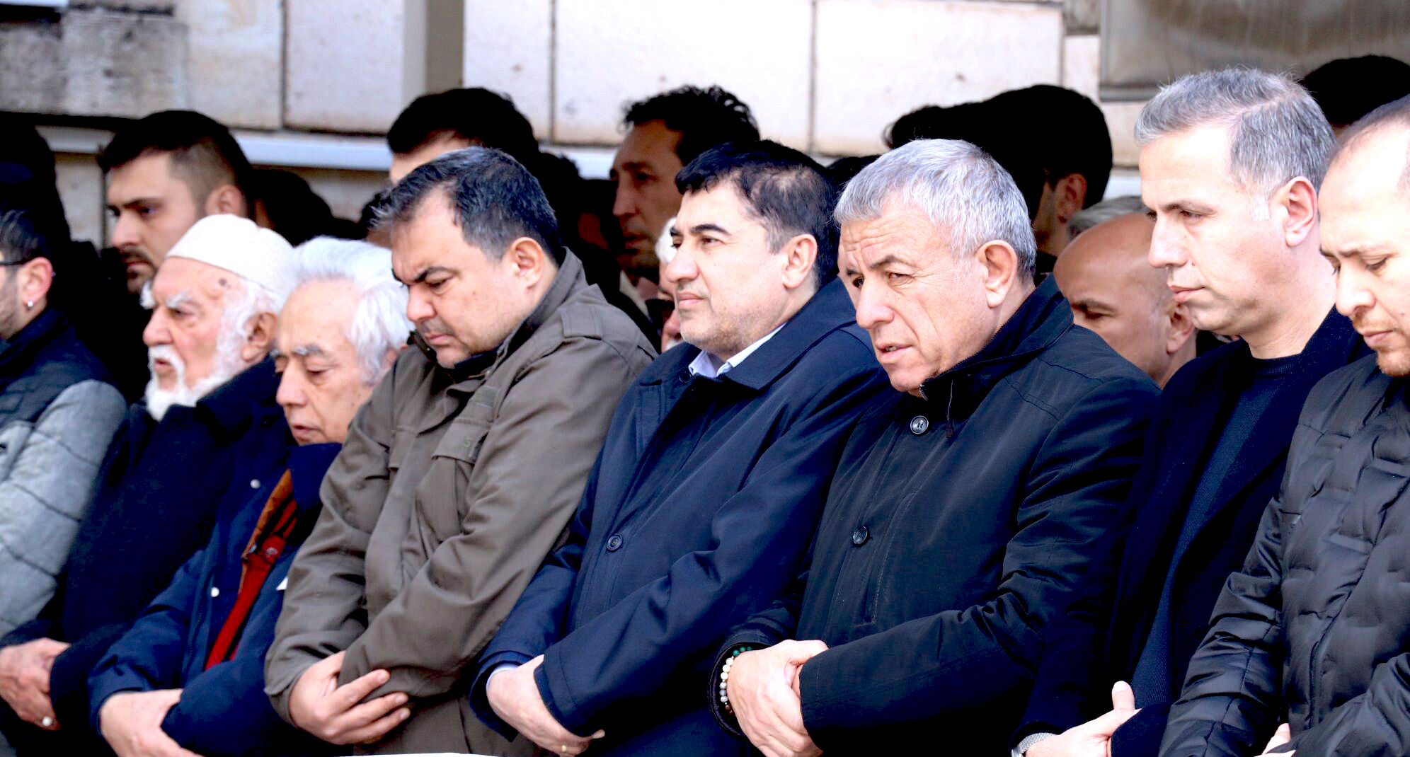 Dualar Eşliğinde Son Yolculuğuna Uğurlandı (3)