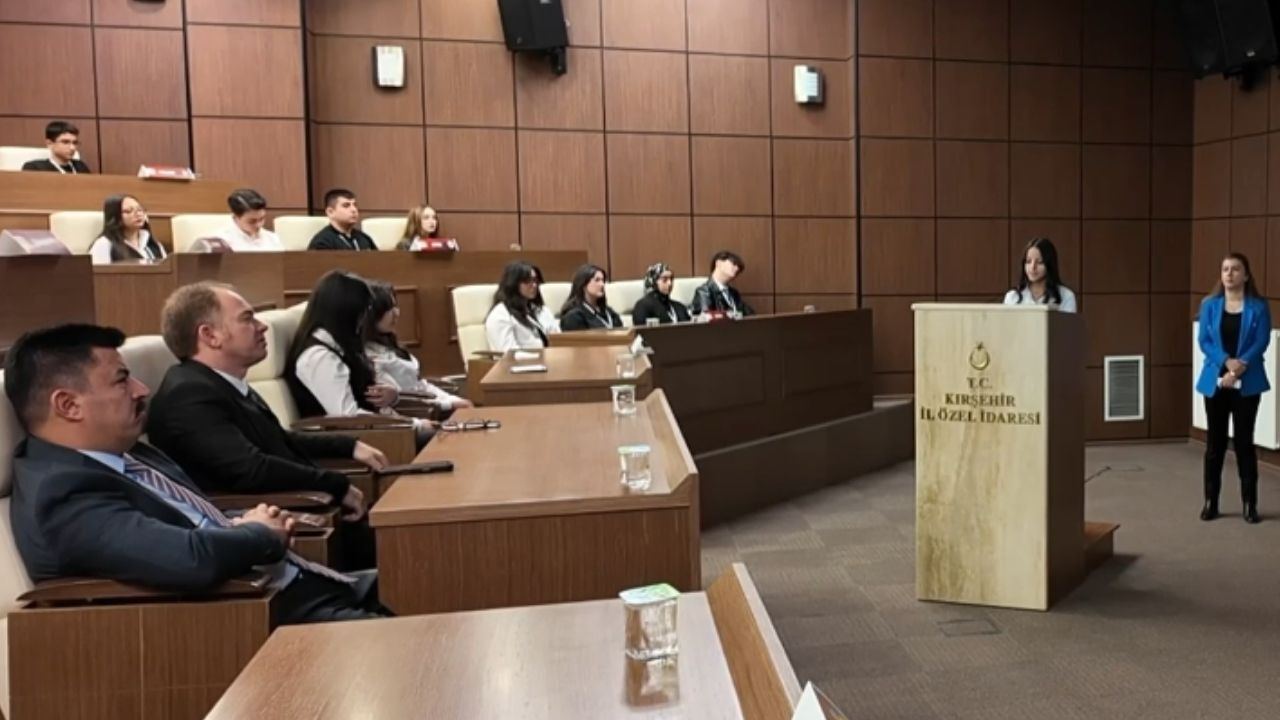 Genç Diplomatlar Kırşehir’de Buluştu 1