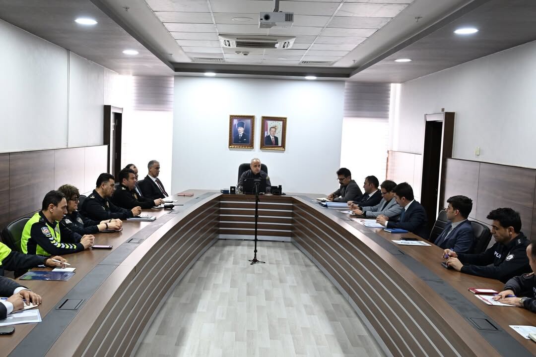 İl Emniyet Müdürümüz Sayın Dr. @Mesutgorucuresmi Başkanlığında, Ilgili Birim Amirlerimizin Katıl (6)