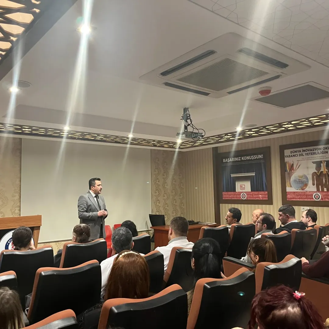 ✨Kırşehir Bil Koleji Kampüsümüz De Kampüs Müdürümüz Ve Okul Yöneticilerimiz, Öğretmenlerimizle