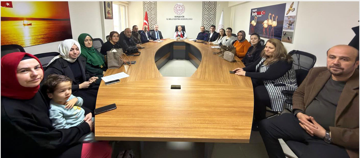 Kırşehir Eğitim Camiası Ramazan Şenlikleri Için Toplandı (2)