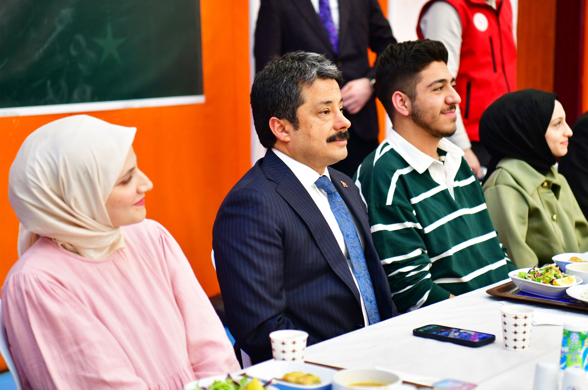 Kırşehir’de ‘Aynı Sofrada Buluşuyoruz’ Iftarı Coşkusu Yaşandı (3)