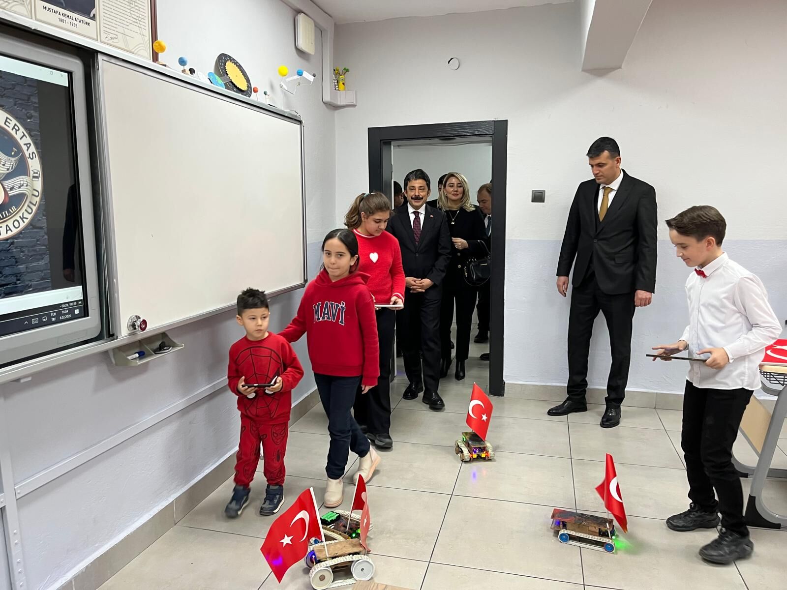 Kırşehir’de Bayrak Sevgisi Sanatla Buluştu (5)