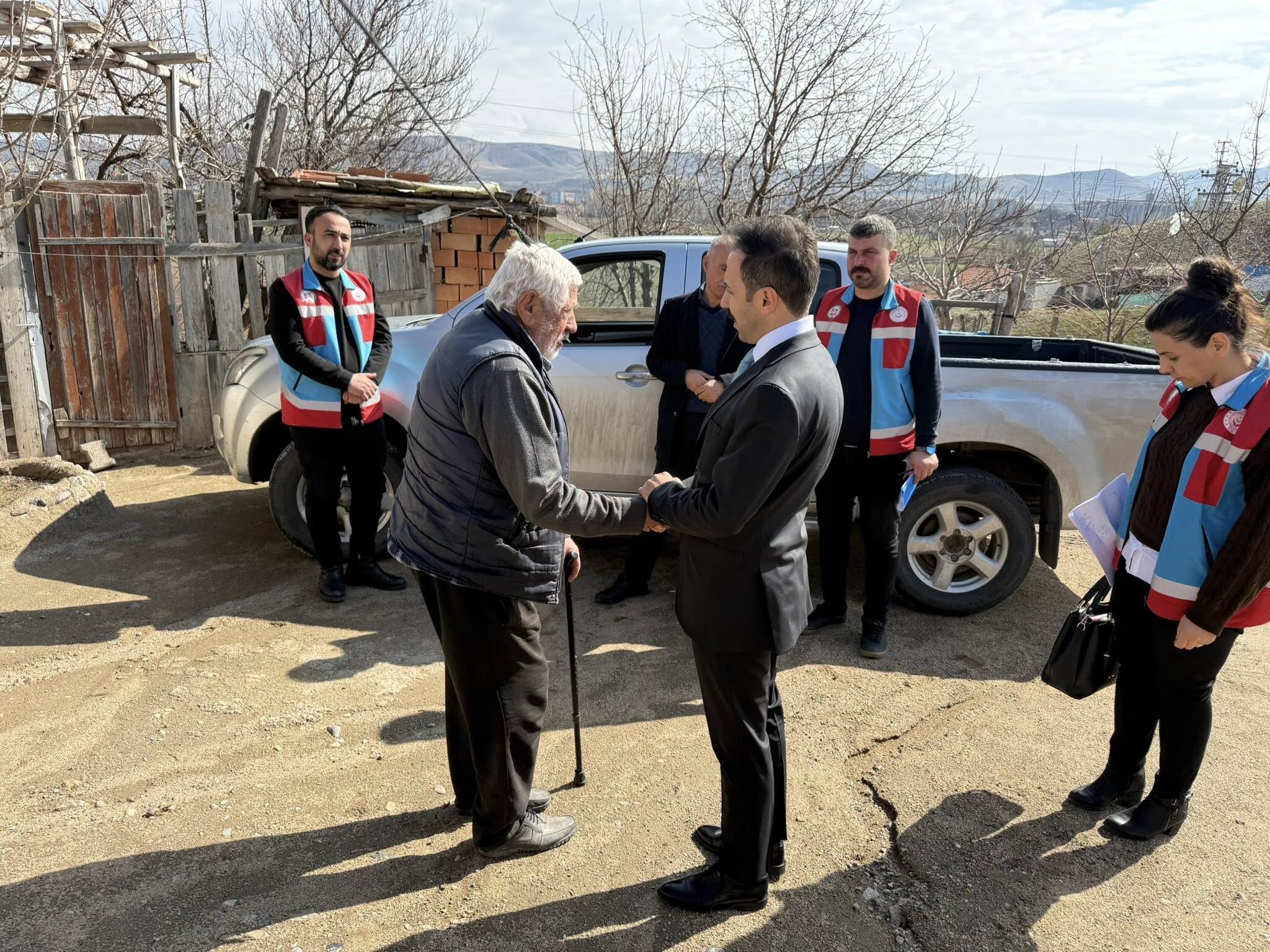 Kırşehir’de Devlet Vatandaşın Kapısında 4
