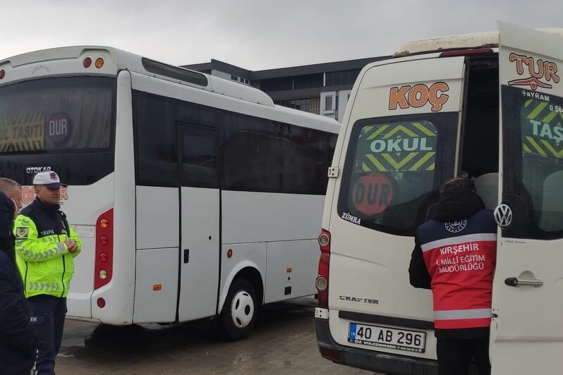 Kırşehir’de Öğrenci Servisleri Kontrolden Geçti