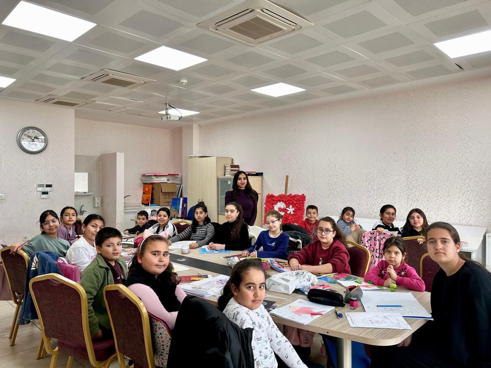 Kırşehir’de Yetenekler Sahneye Ve Tuvale Taşınıyor 4