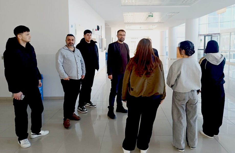 Liseliler Kaeü’yü Keşfetti (4)