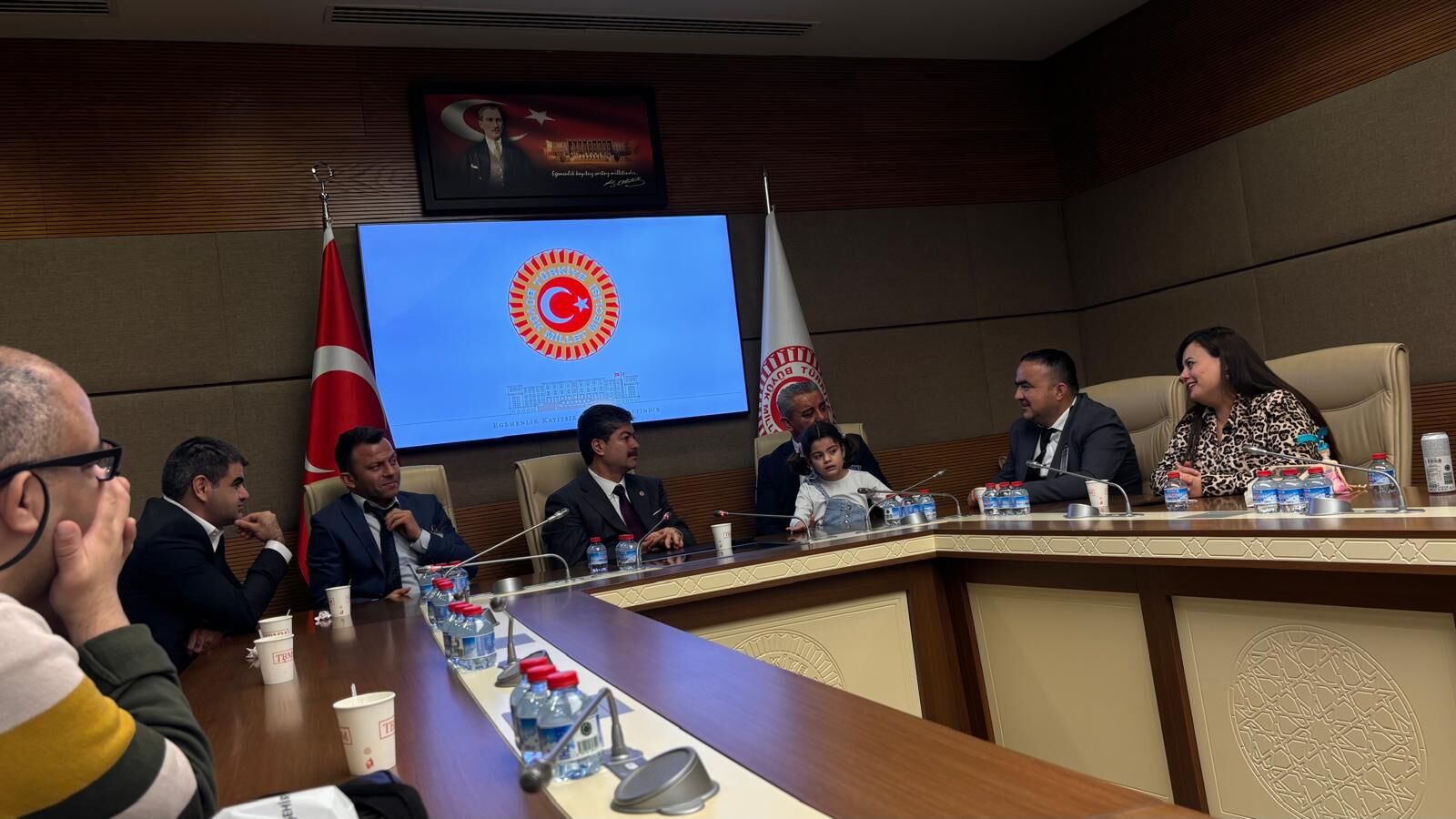 Özel Bireyler Istedi Vekil Söz Dedi
