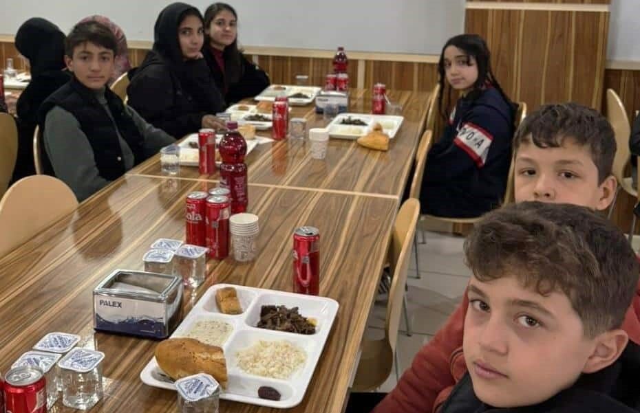 Akçakent’te Öğretmenler Ve Öğrenciler Aynı Sofrada Buluştu (3)