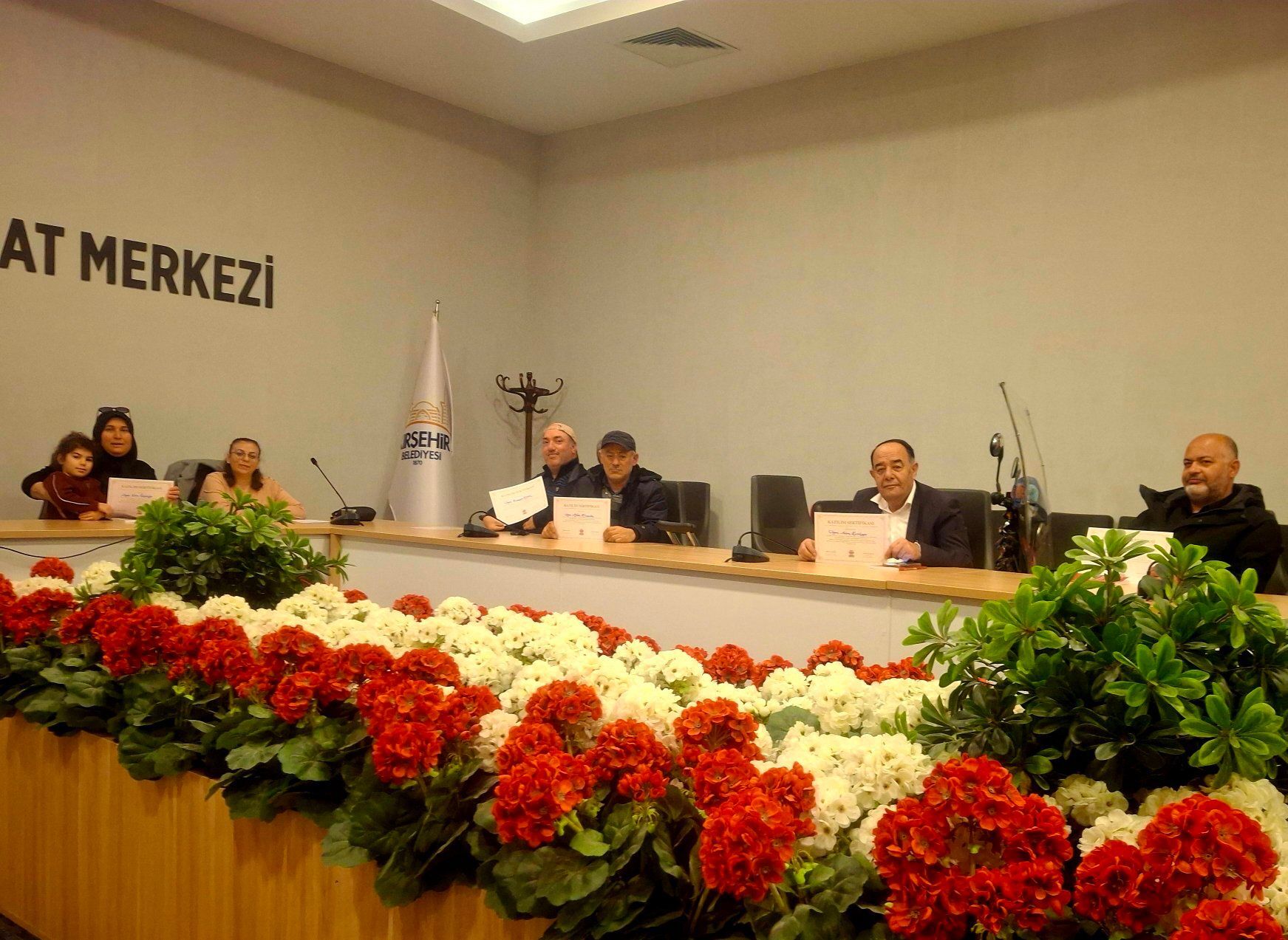 Aynı Satırlarda Bir Araya Geldiler 2