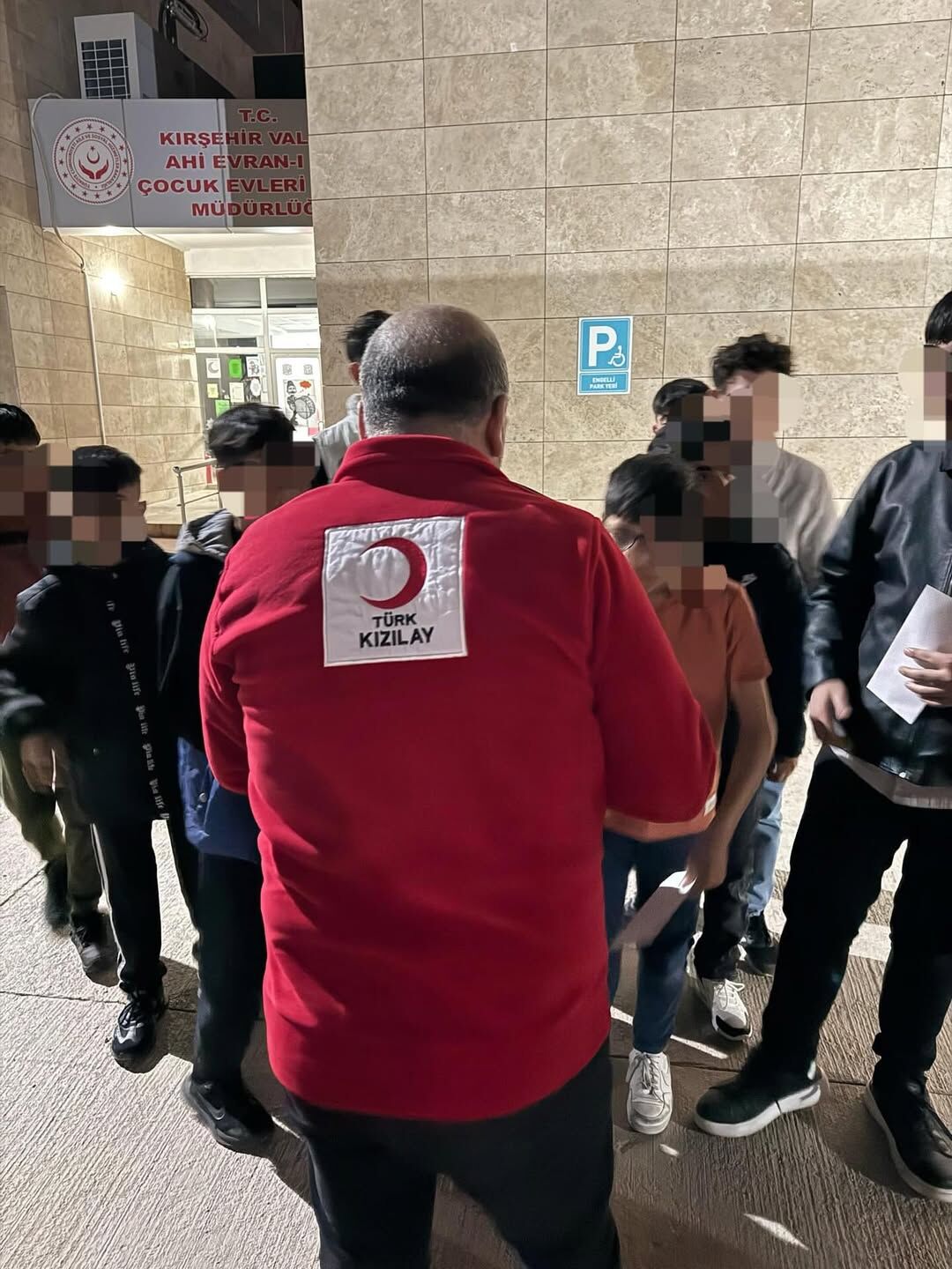 Bayramın En Güzel Tebessümü Çocukların Yüzünde Saklı… 😊Türk Kızılay Kırşehir İl Merkez Başkanlı (1)