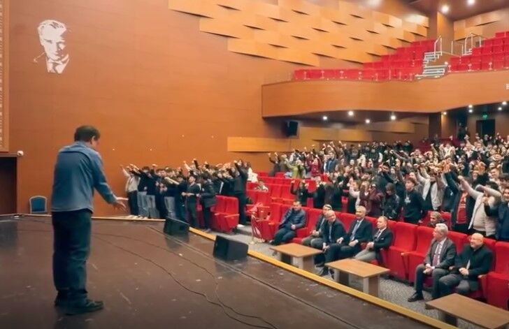 ‘Bonus Hoca’ Gençlere Başarının Şifrelerini Anlattı (4)