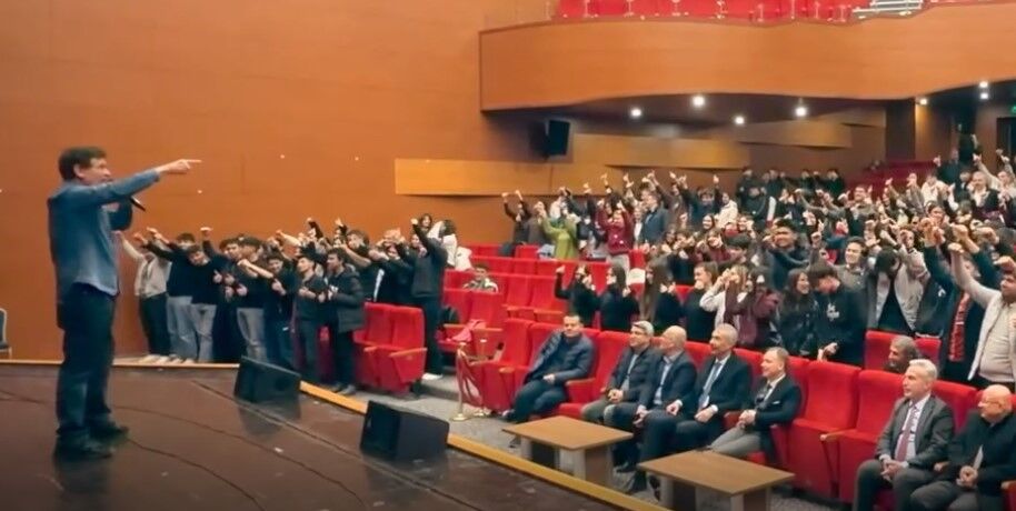 ‘Bonus Hoca’ Gençlere Başarının Şifrelerini Anlattı (5)
