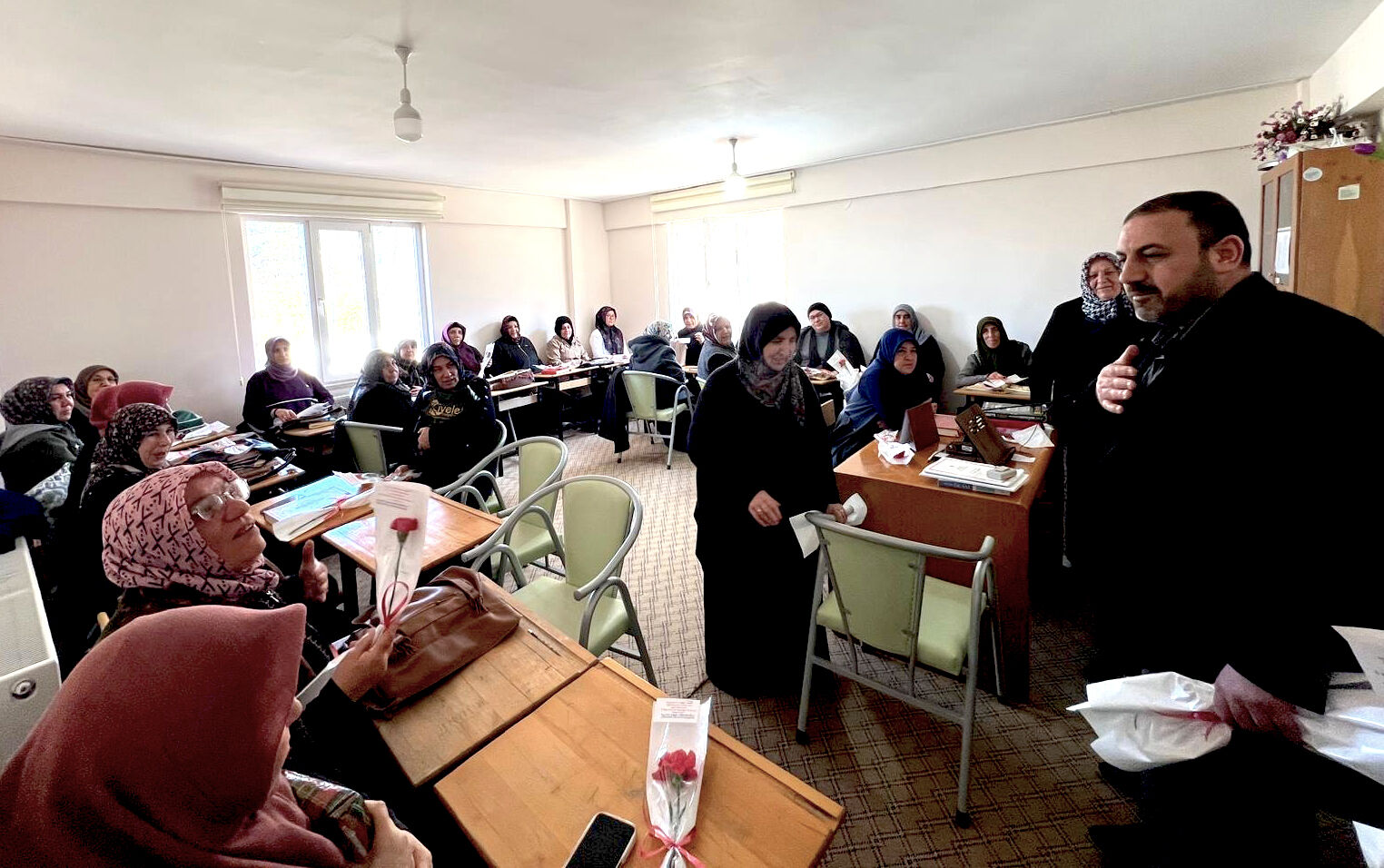 Çiçekdağı’nda Gönüllere Dokunan 8 Mart (7)