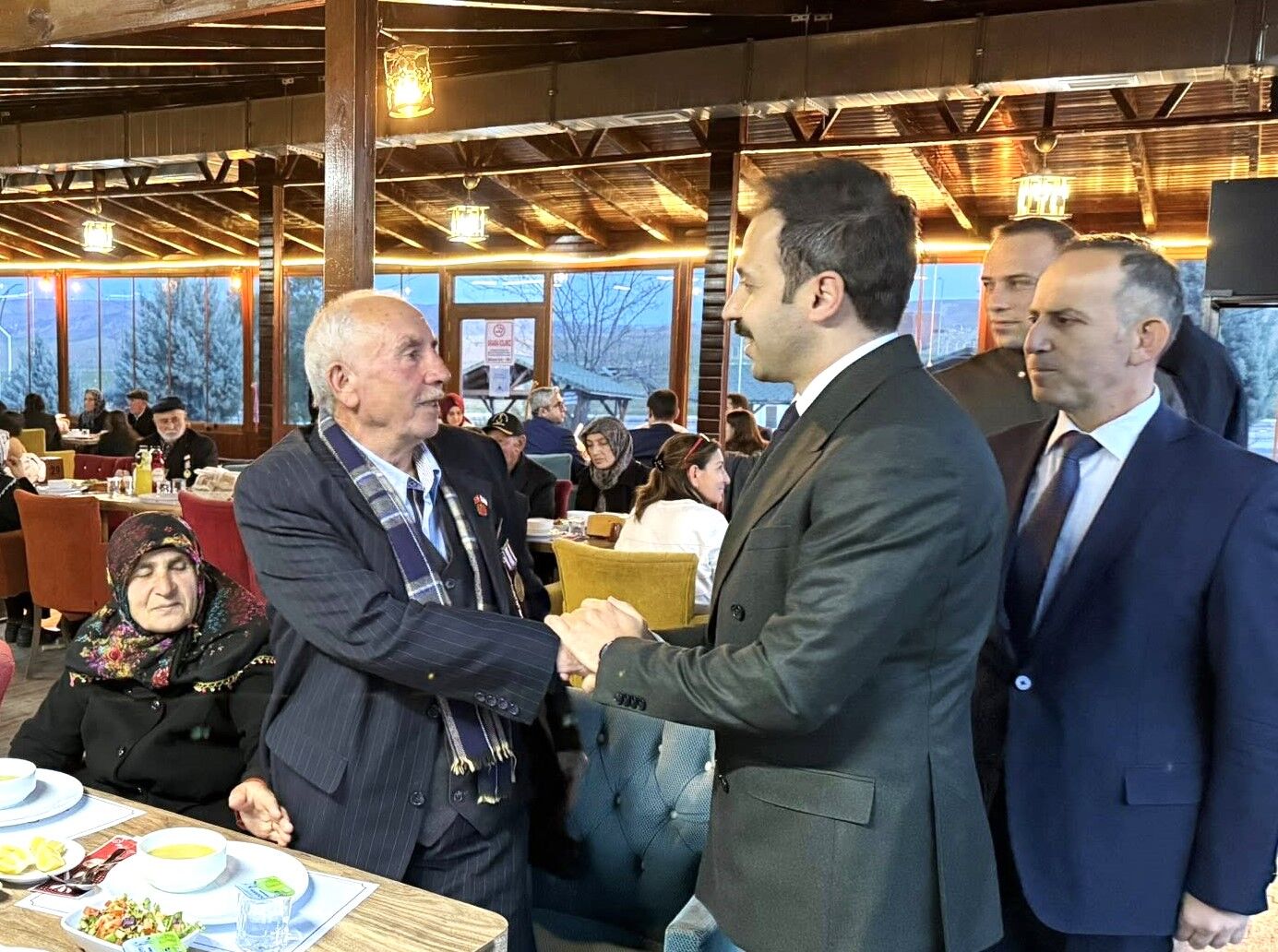 Çiçekdağı’nda Şehit Aileleri Ve Gaziler Onuruna Iftar (9)
