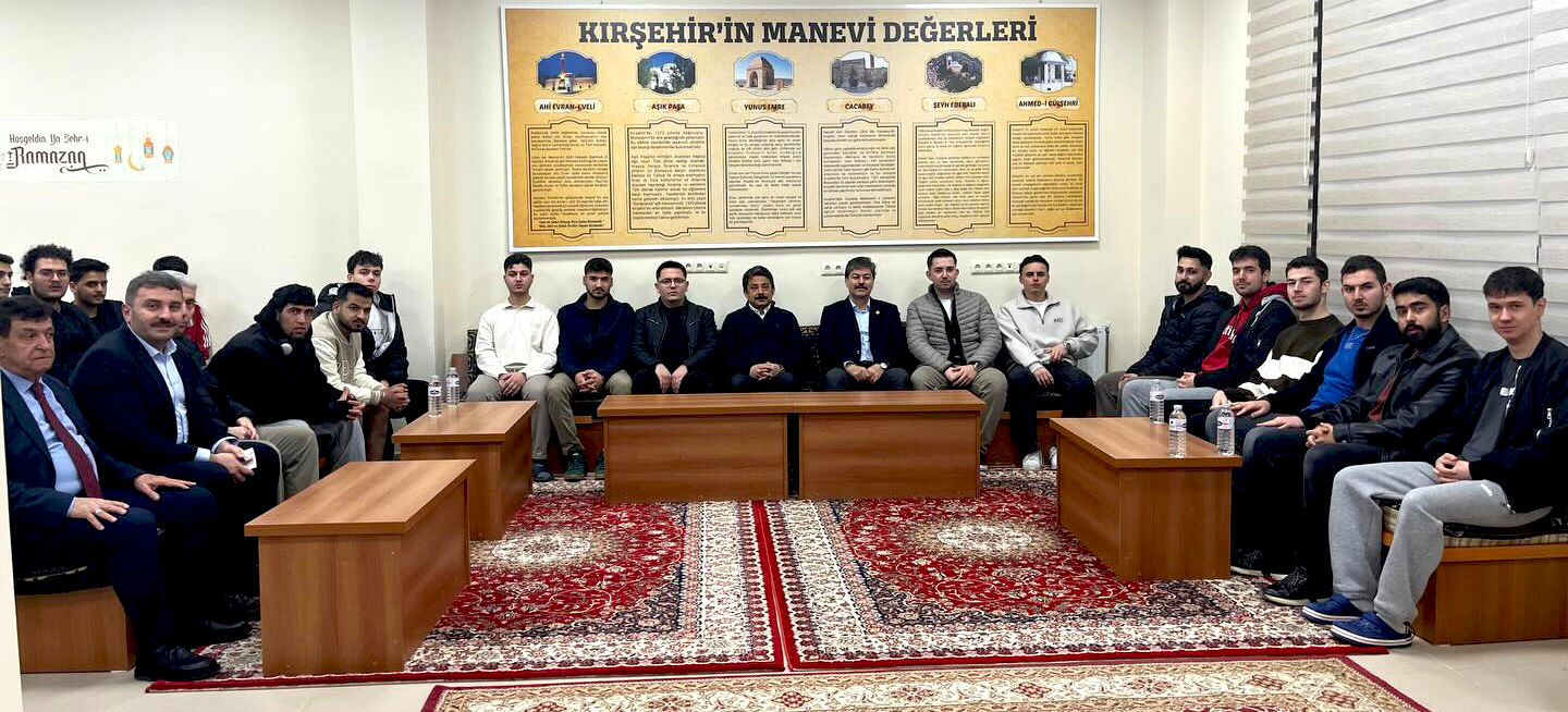 Demiryürek Ve Erkan, Yurt Öğrencileriyle Iftarda Buluştu (8)
