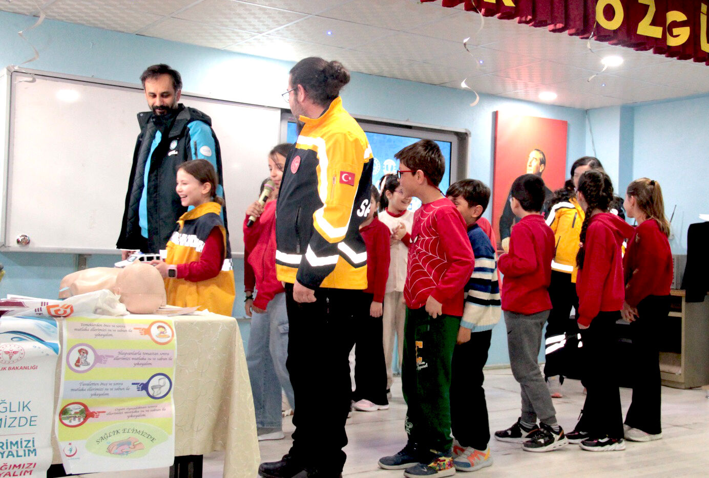 Gelecek Nesil Temel Sağlık Bilgileriyle Donatılıyor (2)