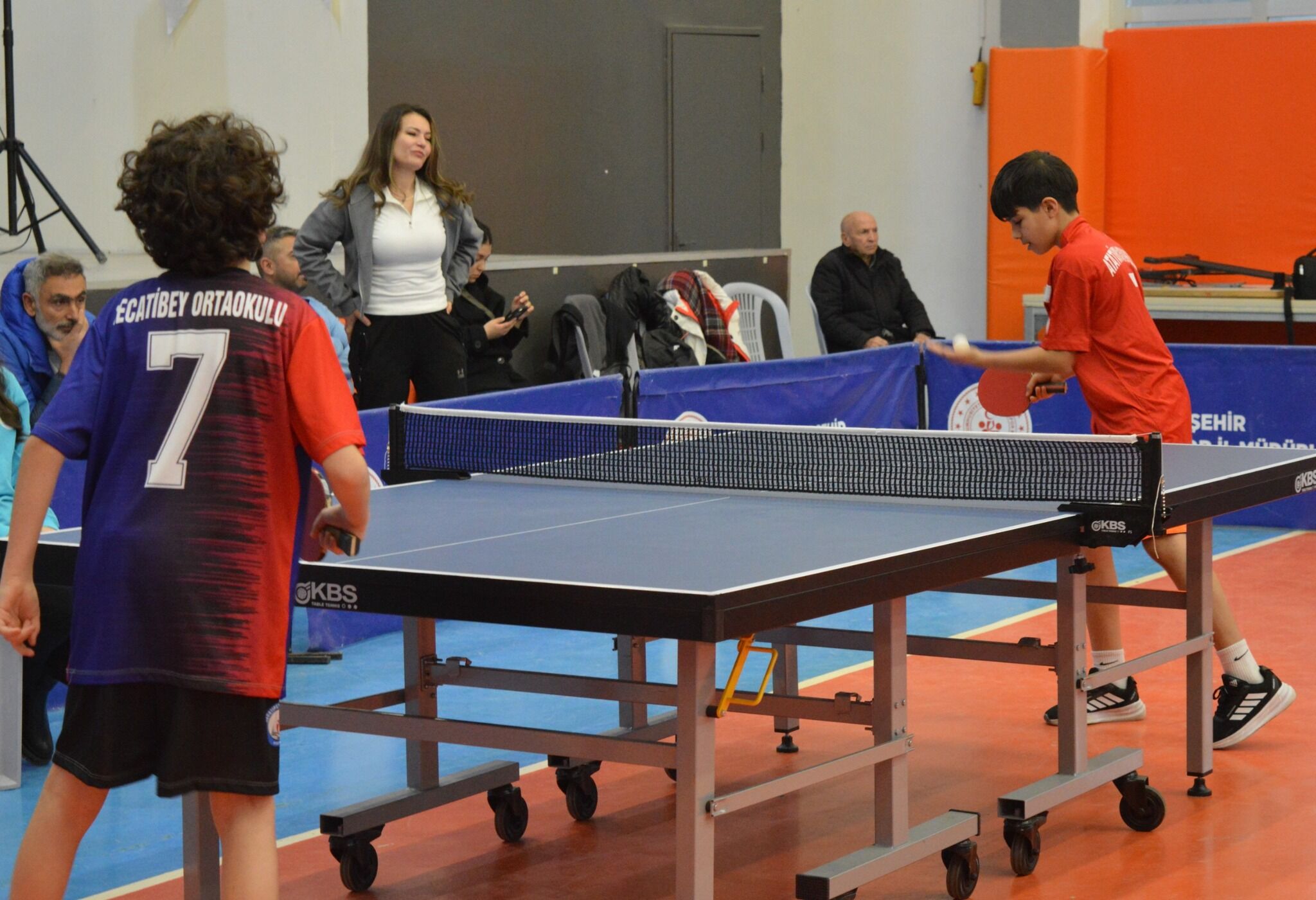 Genç Sporcular Kırşehir’de Yeteneklerini Sergiledi