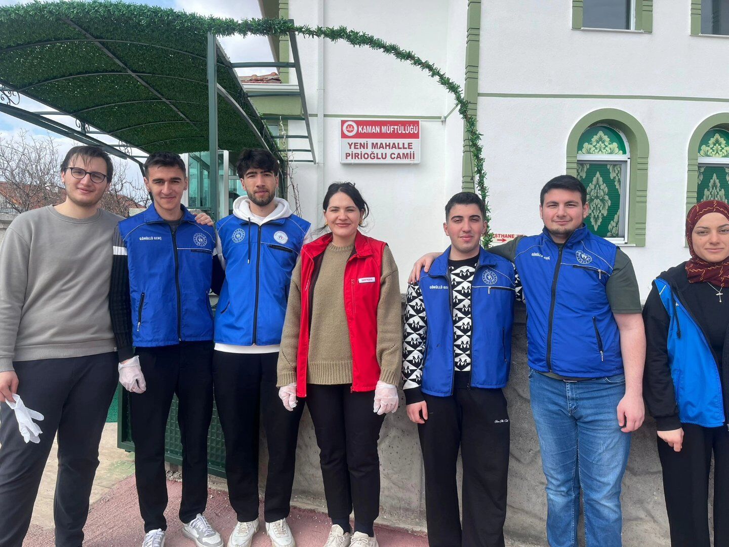 Gençler Kaman’da Gönüllü El Oldu 2