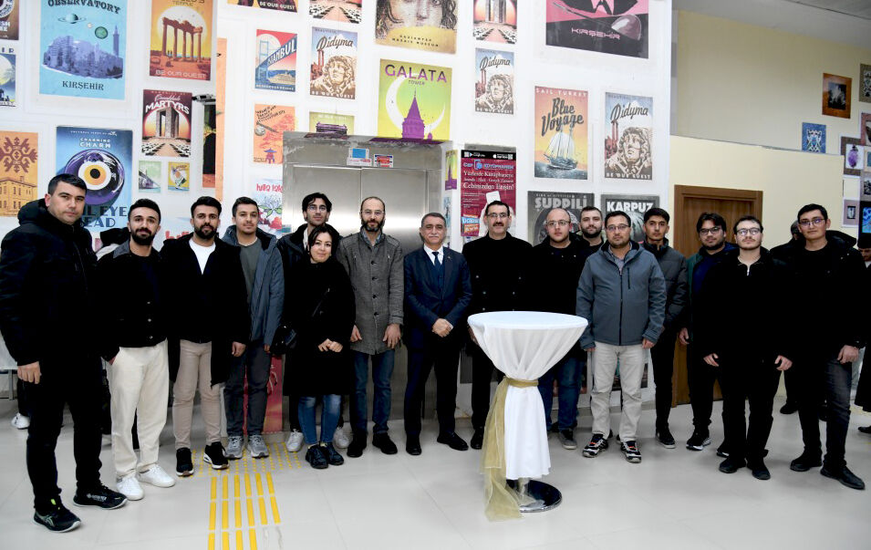 Karahocagil, Ramazan Huzurunu Öğrencilerle Paylaştı (5)