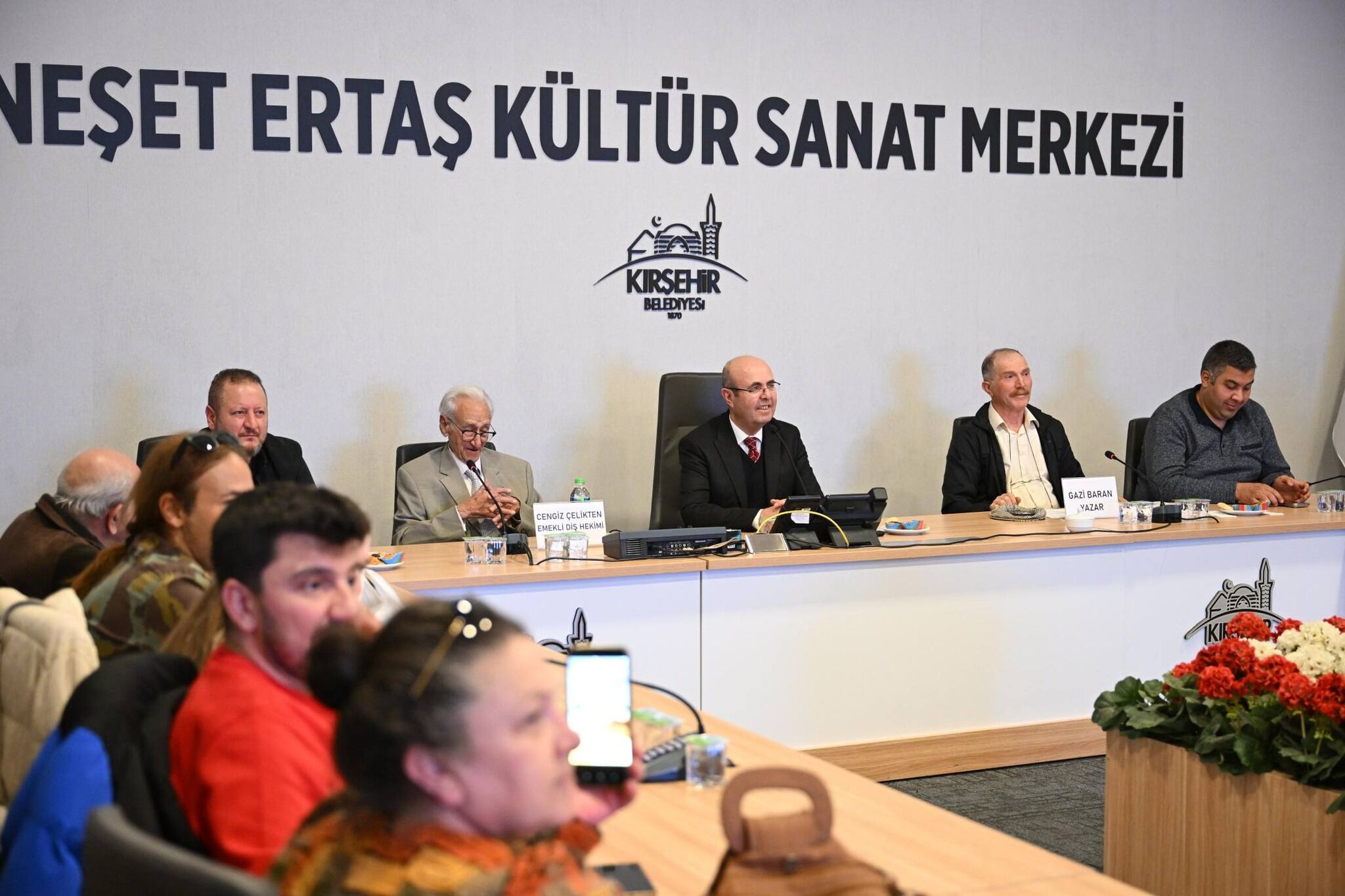 Kırşehir’de 90 Yıllık Birikim Kitapla Buluştu 8