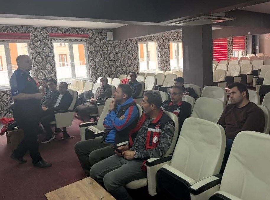 Kırşehir’de Eğitim Ordusu Afetlere Karşı Hazırlanıyor (2)