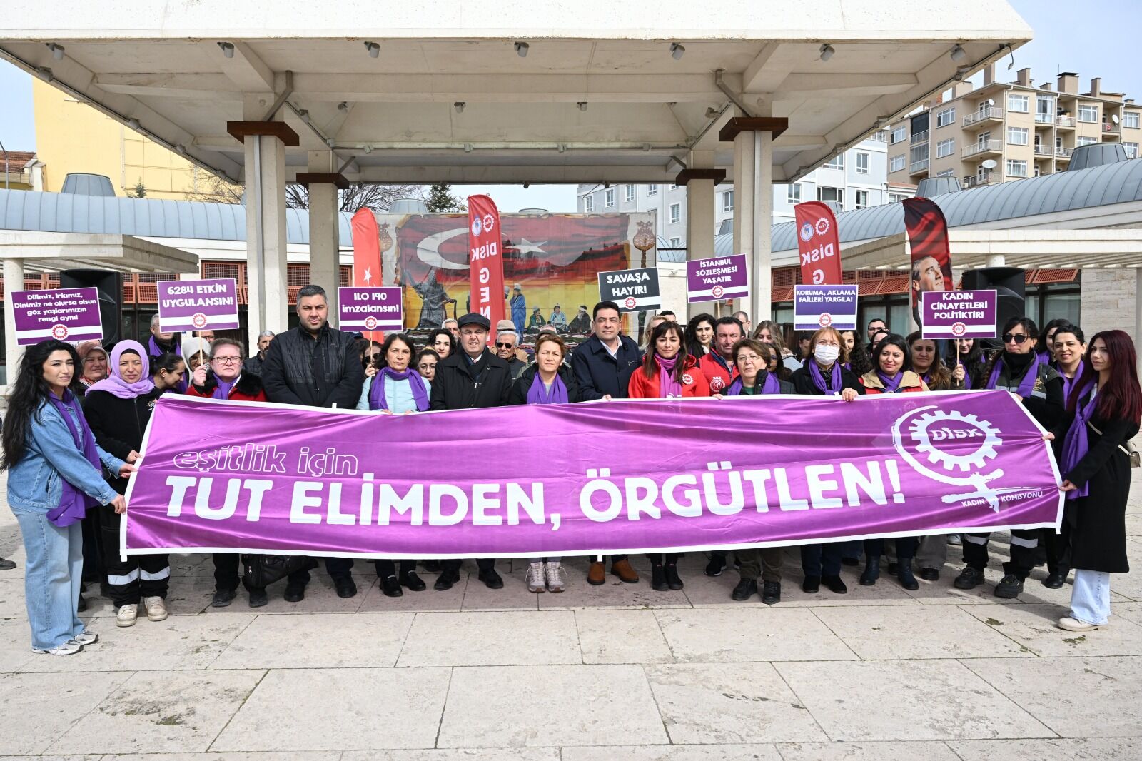 Kırşehir’de Emekçi Kadınlar Günü Kutlandı