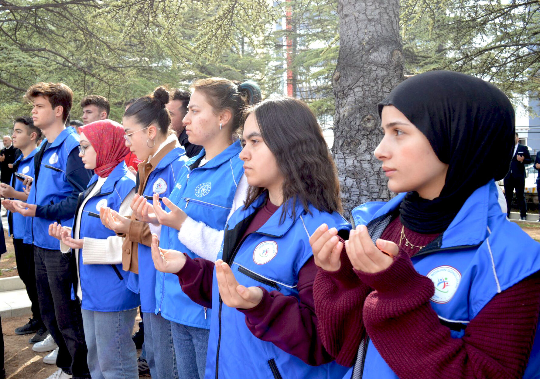 Kırşehir’de Gençlik Şehitlerin Huzurunda (3)