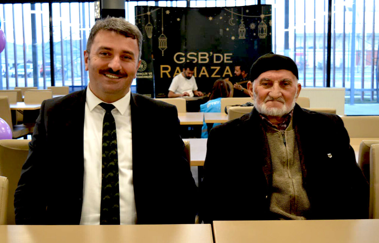 Kırşehir’de Gönül Köprüsü Kuruldu, Kuşaklar Aynı Sofrada Buluştu (4)