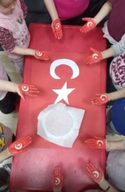 Kırşehir’de Minik Yüreklerden Milli Bilinç Coşkusu
