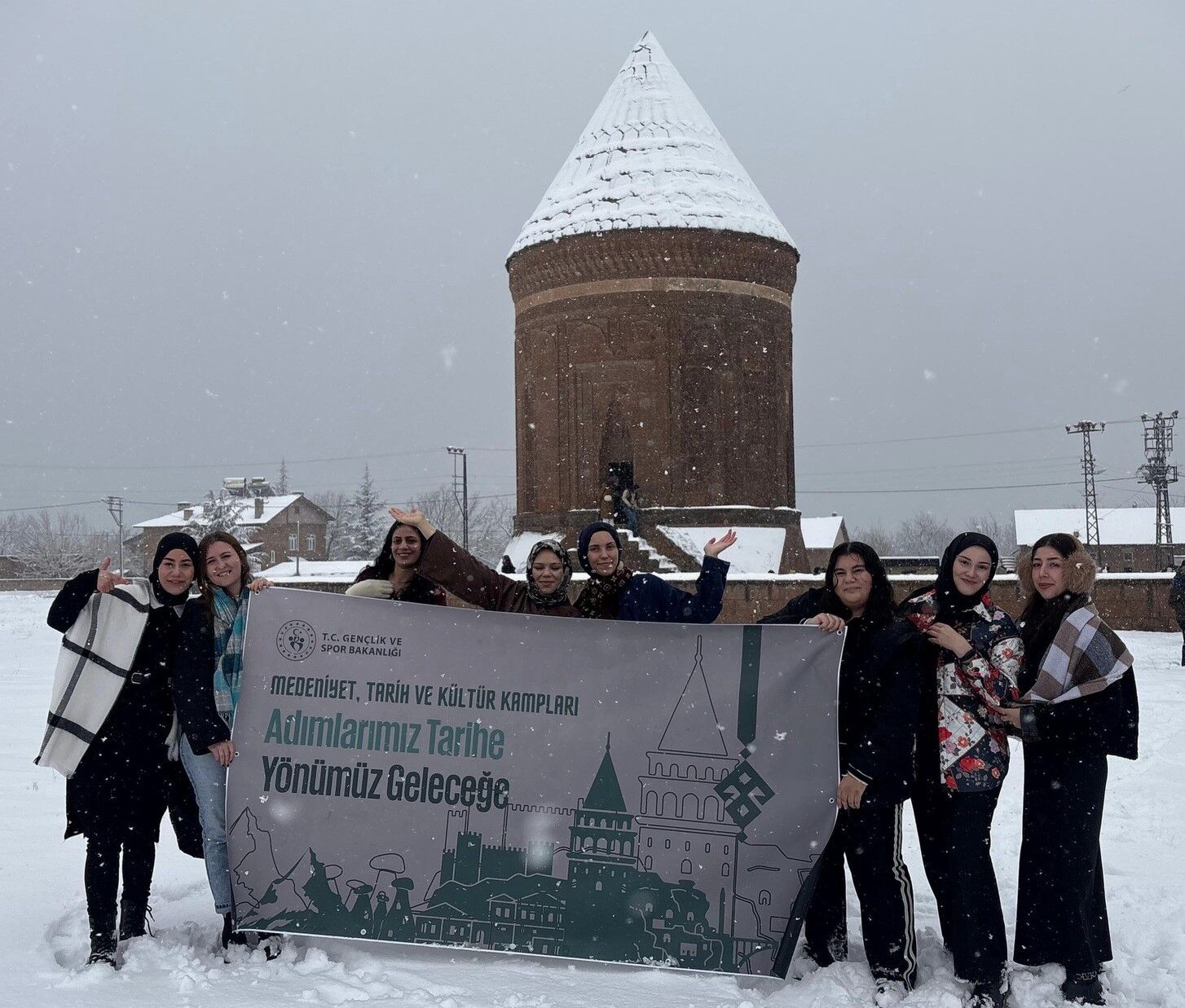 Kırşehirli Gençler Bitlis’te Tarih Ve Kültür Yolculuğuna Çıktı (2)