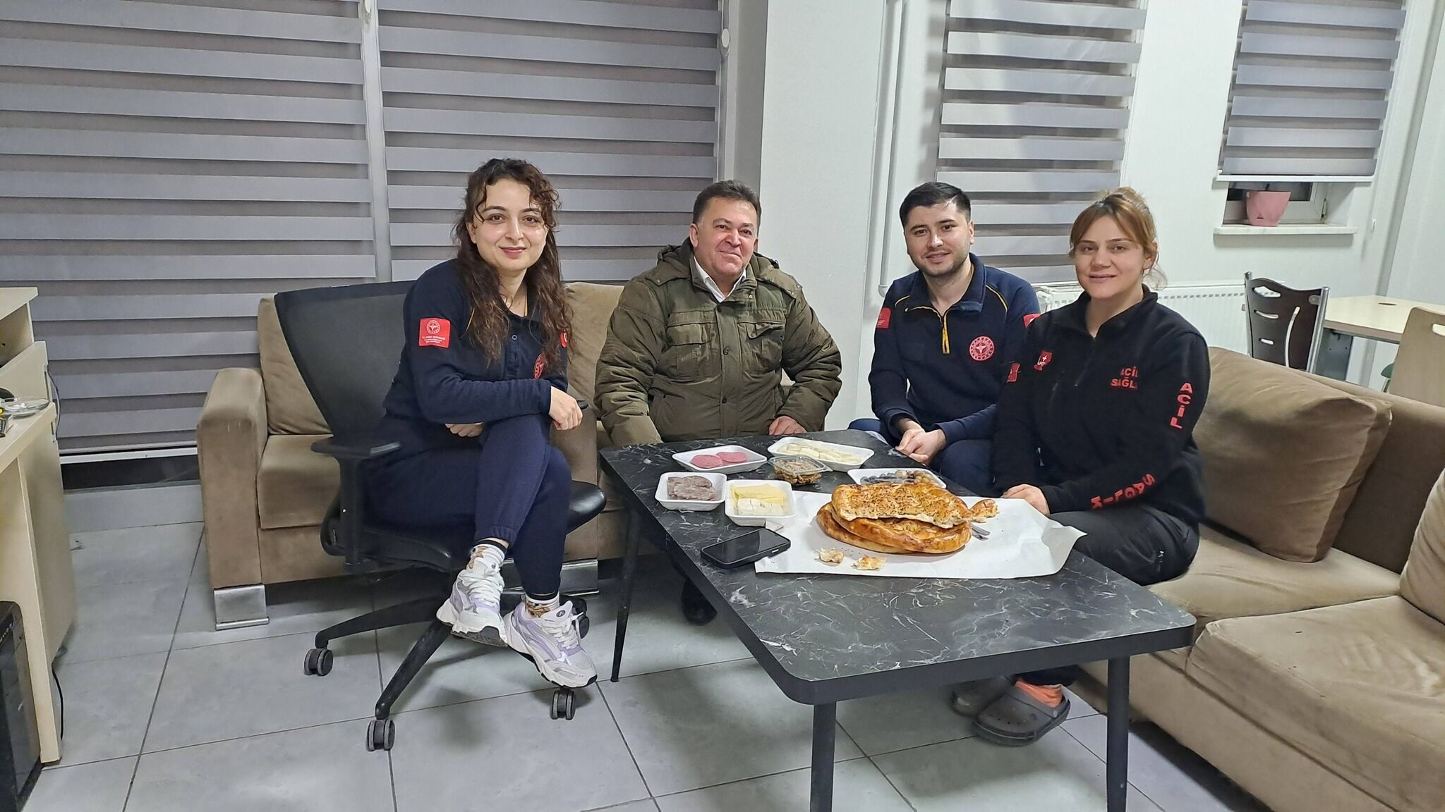 Sağlık Çalışanlarının Sorunları Yerinde Dinlendi 4