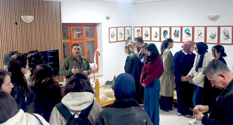 Seyfe Gölü’nde Ekoloji Ve Iklim Değişikliğini Yerinde Inceledi (2)