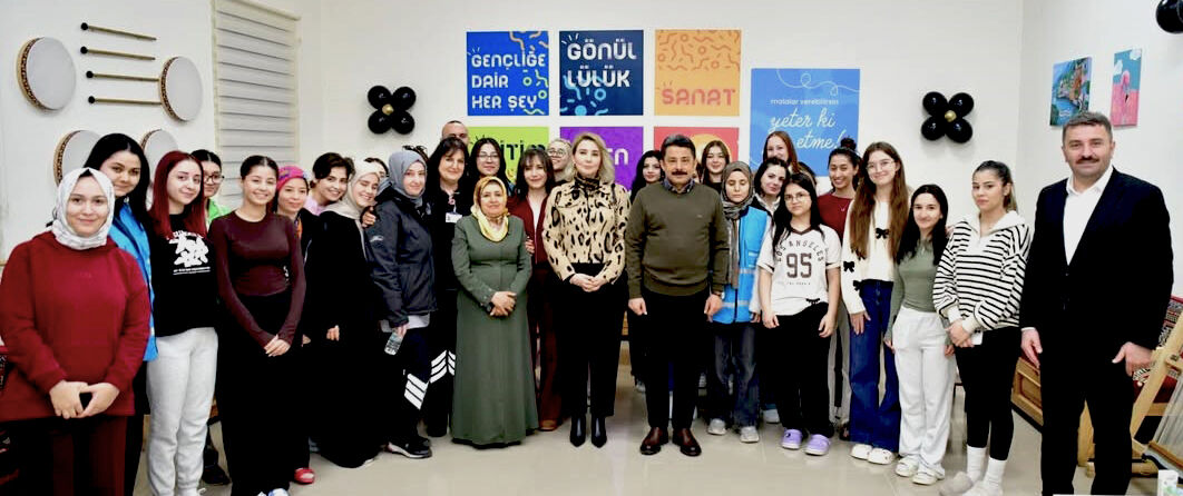 Vali Demiryürek, Öğrencilerle Ramazan Coşkusunu Paylaştı (3)
