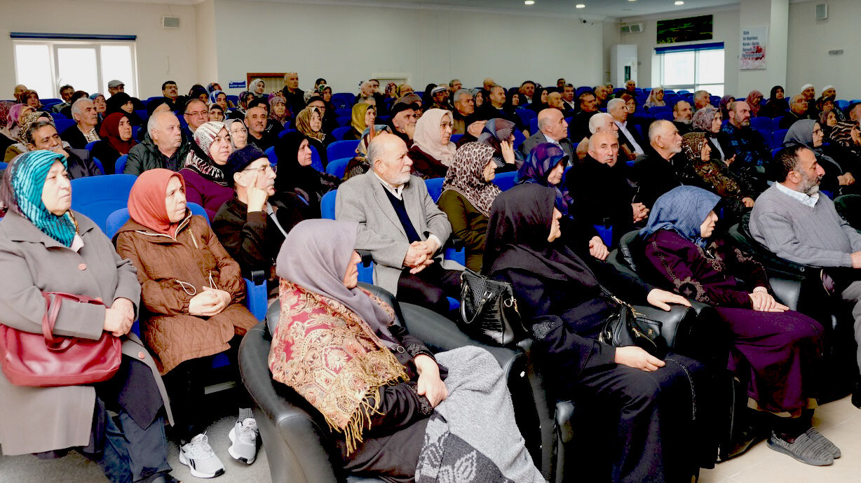 198 Hacı Adayına Kutsal Topraklar Öncesi Eğitim (2)