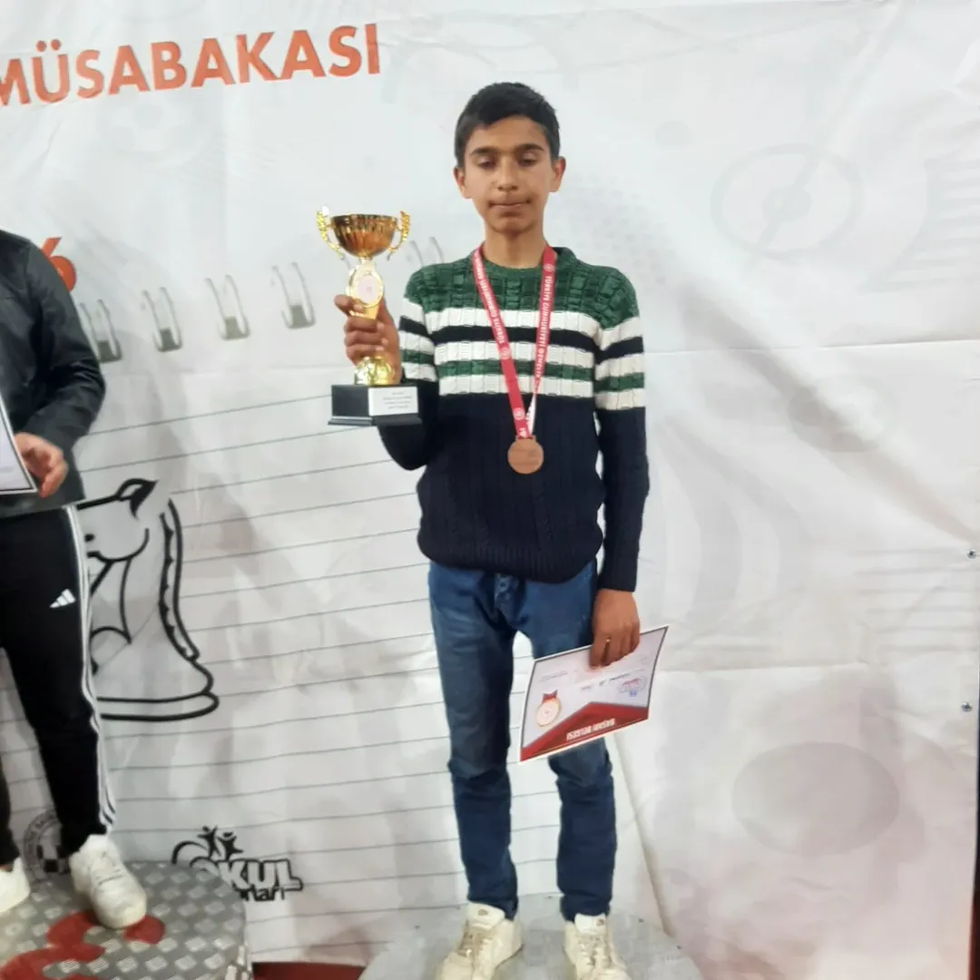23 Nisan Tarih Yazmaya Devam Ediyor👏👏Öğrencilerimiz, Nevşehirde Düzenlenen Okul Sporları Sat (2)