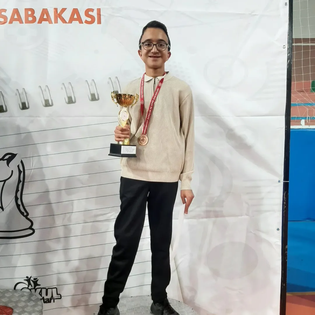 23 Nisan Tarih Yazmaya Devam Ediyor👏👏Öğrencilerimiz, Nevşehirde Düzenlenen Okul Sporları Sat (3)