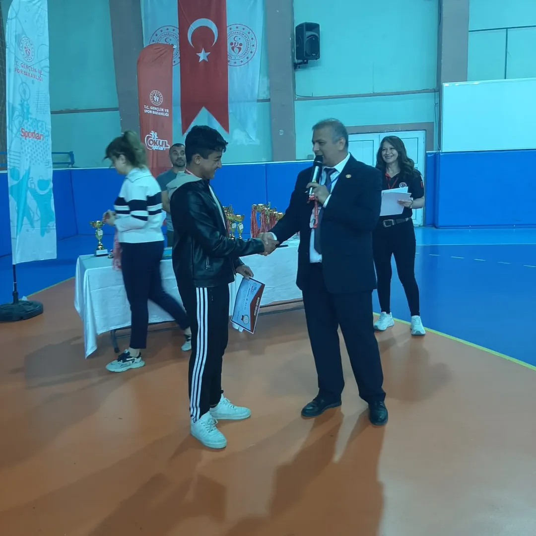 23 Nisan Tarih Yazmaya Devam Ediyor👏👏Öğrencilerimiz, Nevşehirde Düzenlenen Okul Sporları Sat (5)