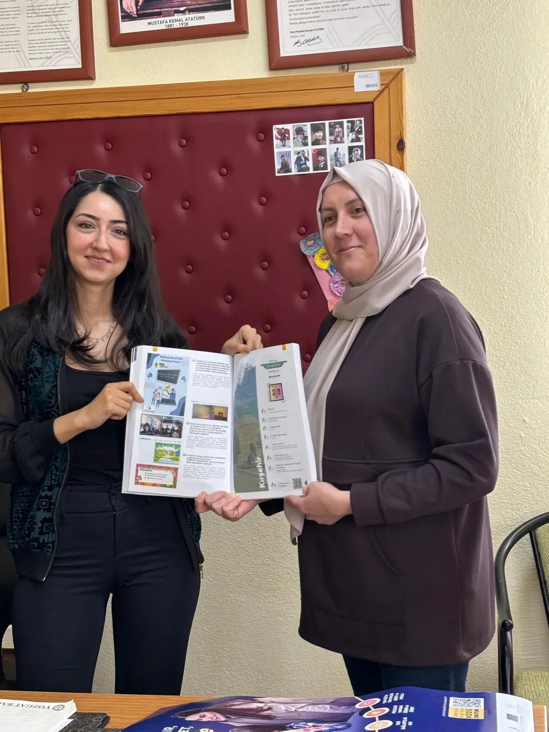 81 İl 81 Proje Etwinning Yıllık Dergisinde Ilimizi Temsil Eden Ve Ulusal Konferansa Katılma (1)