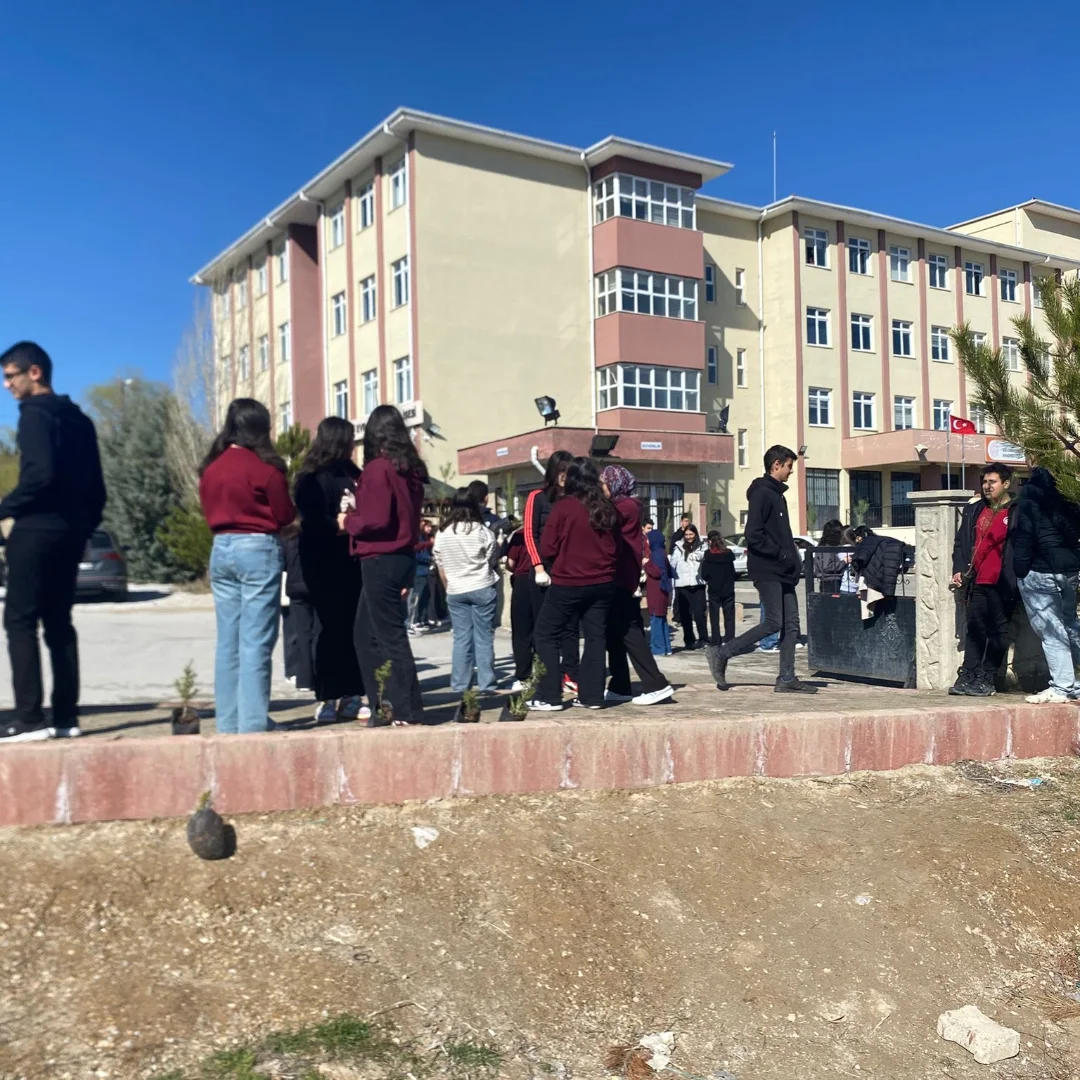 Ahi Evran Anadolu Lisesi Öğrencileri, Türkiye Maarif Eğitim Modeli’nin Değerler Eğitimi Ve Çevr (9)