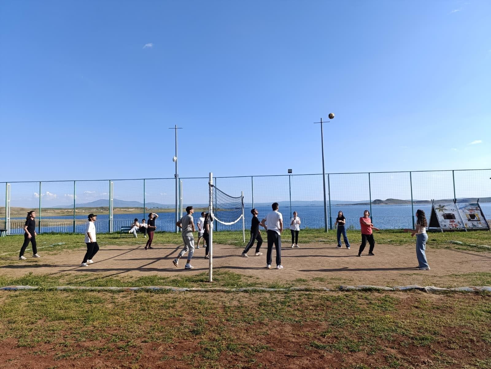 Ahi Evran Üniversitesi Öğrencileri Doğayla Buluştu