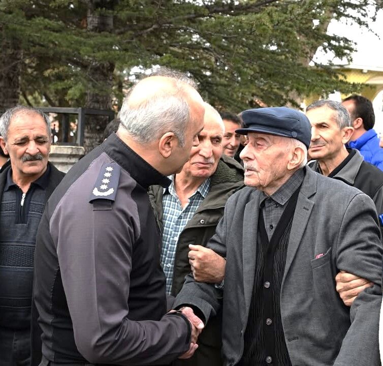 Başkomiser Kaygusuz’un Acısını Paylaştılar (2)