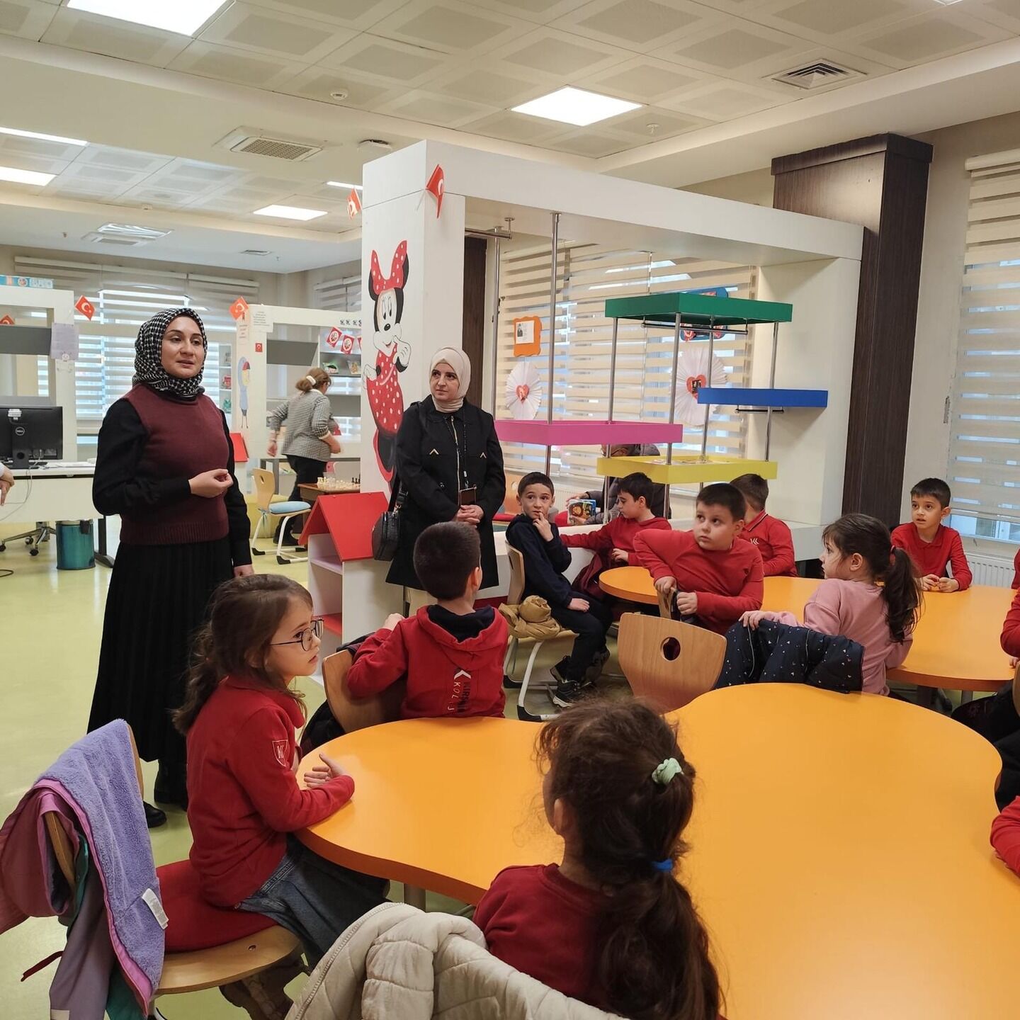 Binlerce Öğrenci Kitapların Büyülü Dünyasıyla Buluştu 3