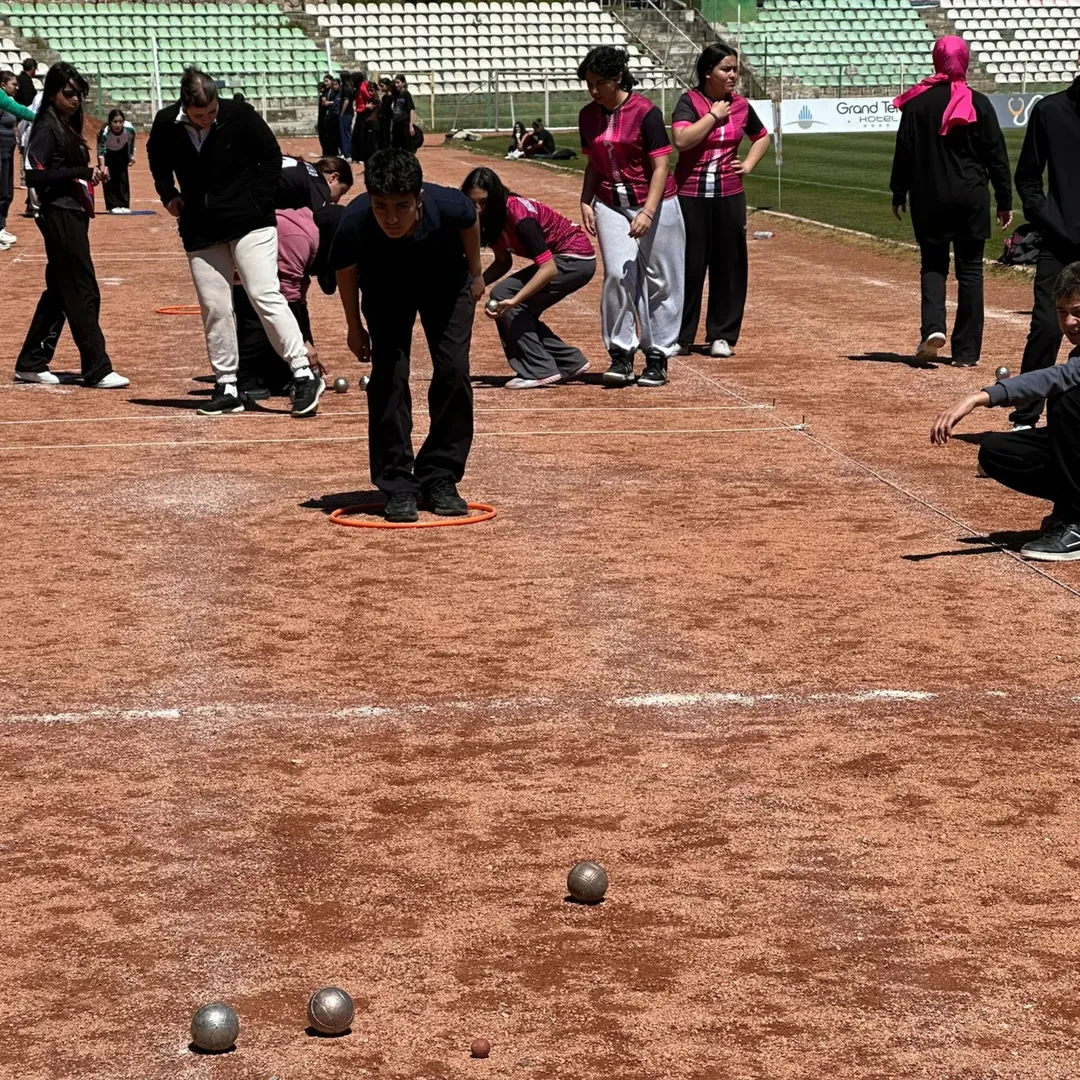 Bocce Yıldız Erkek Takımımız Yarı Finalde Il Üçüncüsü Olmuştur. Takımımızı Tebrik Ederiz. Emeği (1)
