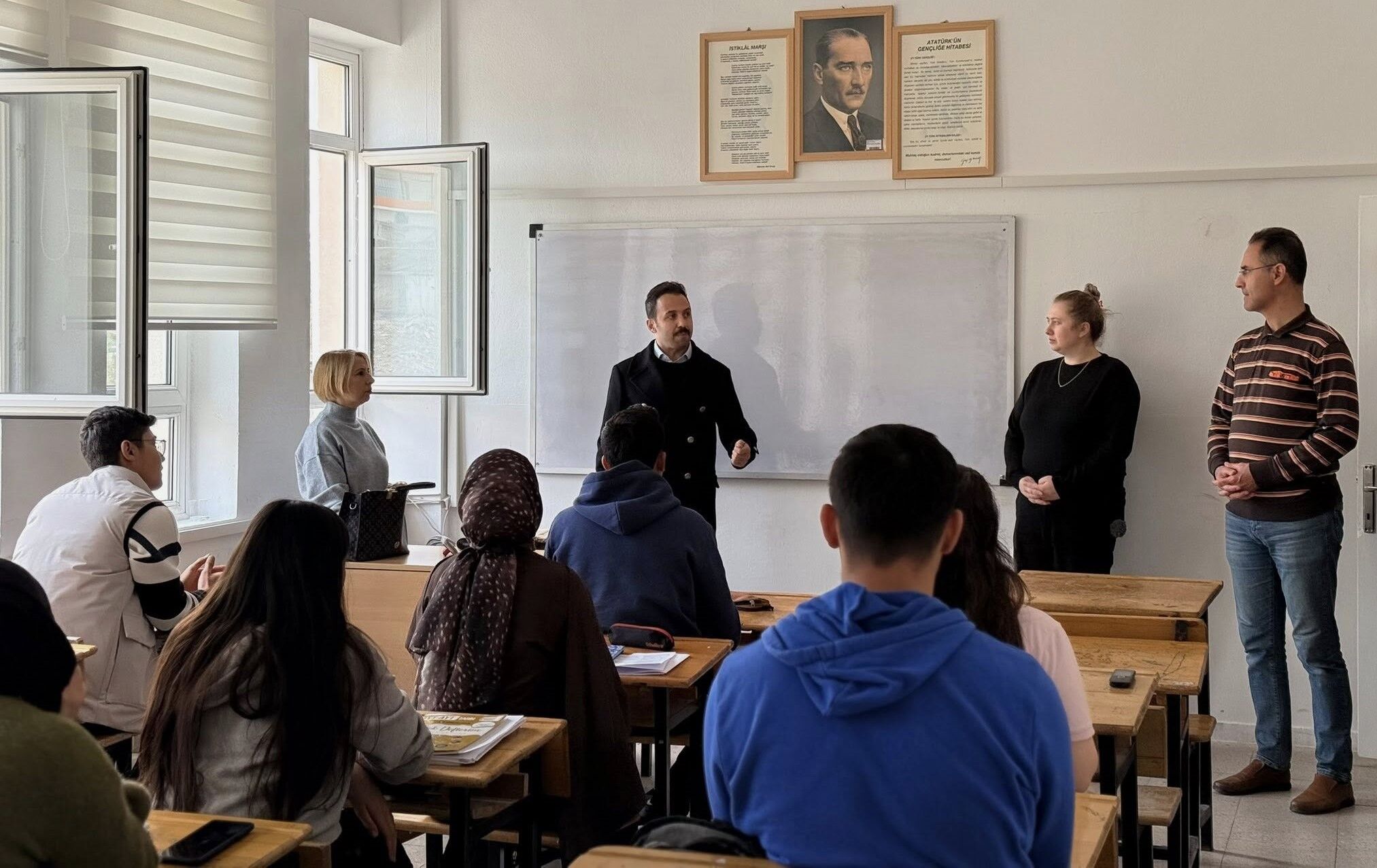 Çiçekdağı’nda Gençlere Sınav Desteği (2)