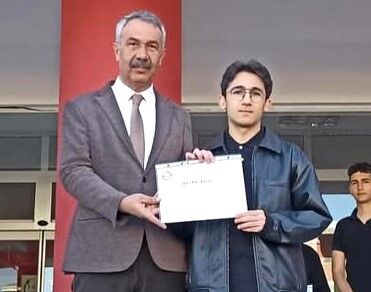 Eğitimde Kırşehir Farkı! Fen Lisesi Öğrencileri Zirveye Koşuyor (5)