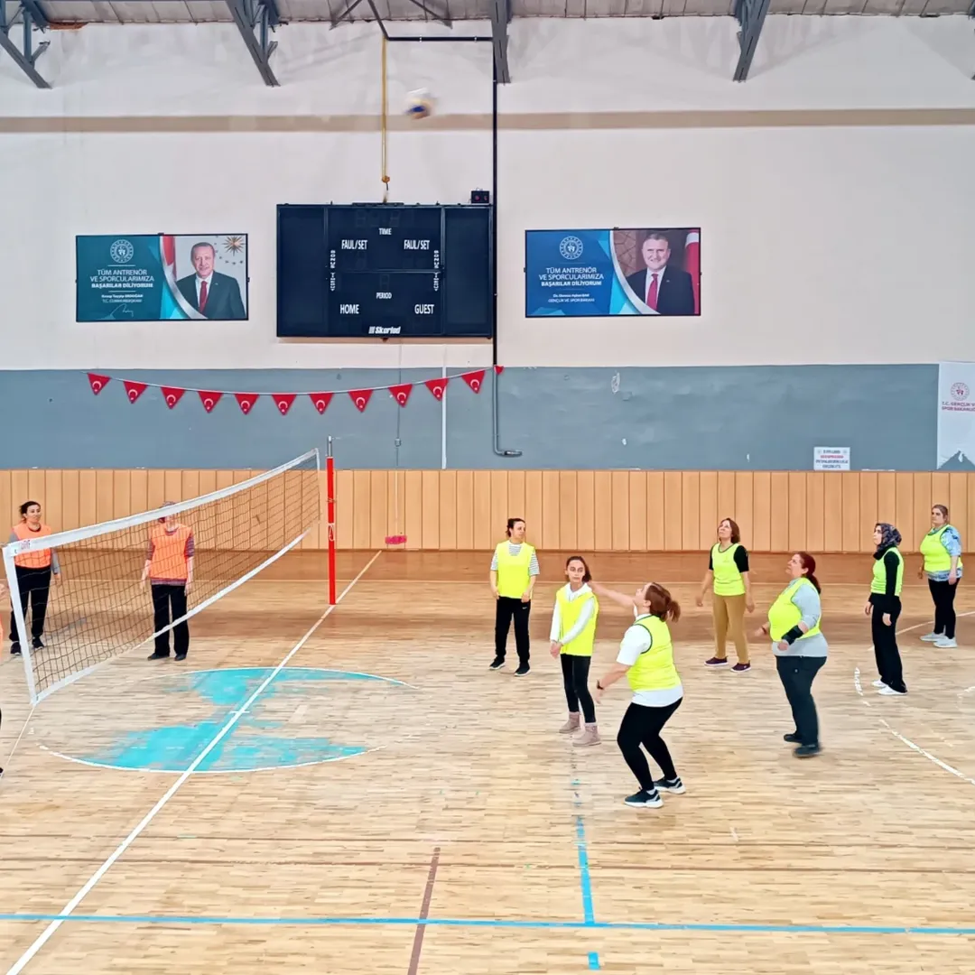 🇹🇷Evinin Sultanları (Voleybol)📍Mucur Spor Salonu♈Rukiye Sertçeli̇k (1)