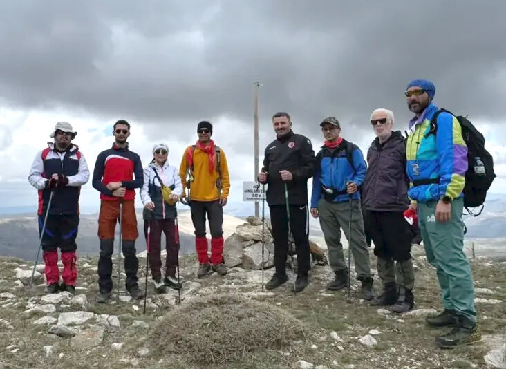 Gönül Dağı’na Zirve Tırmanışıyla Sağlıklı Yaşam Vurgusu (1)
